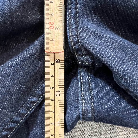 Riders By Lee Jeans Women 10P Blue Dark Wash Tapered Mid Rise Denim - Picture 7 of 14